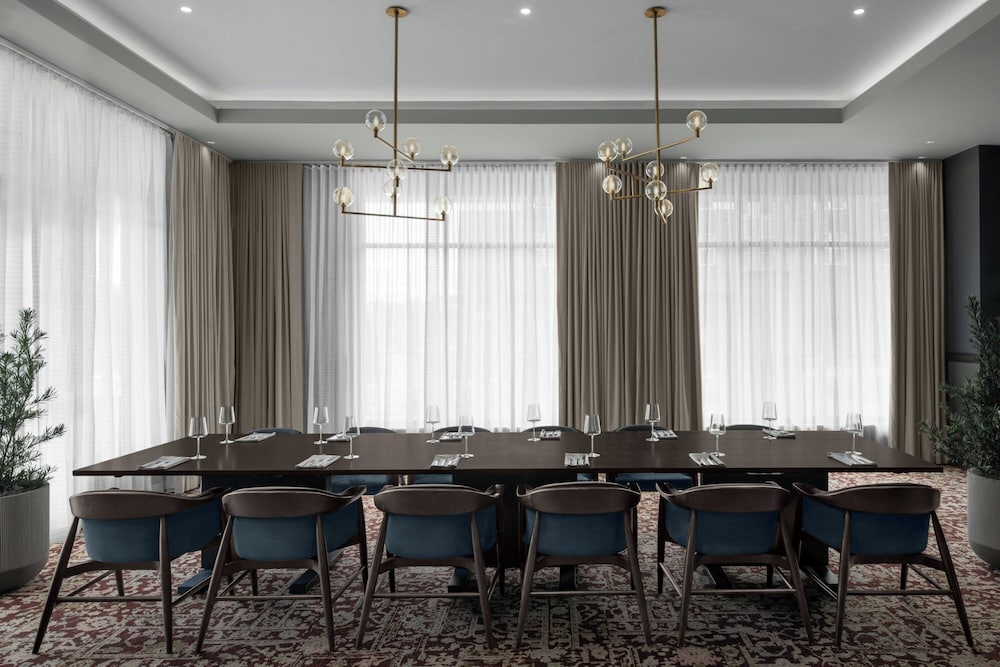 AC Hotel Lansing University Area - photo 34