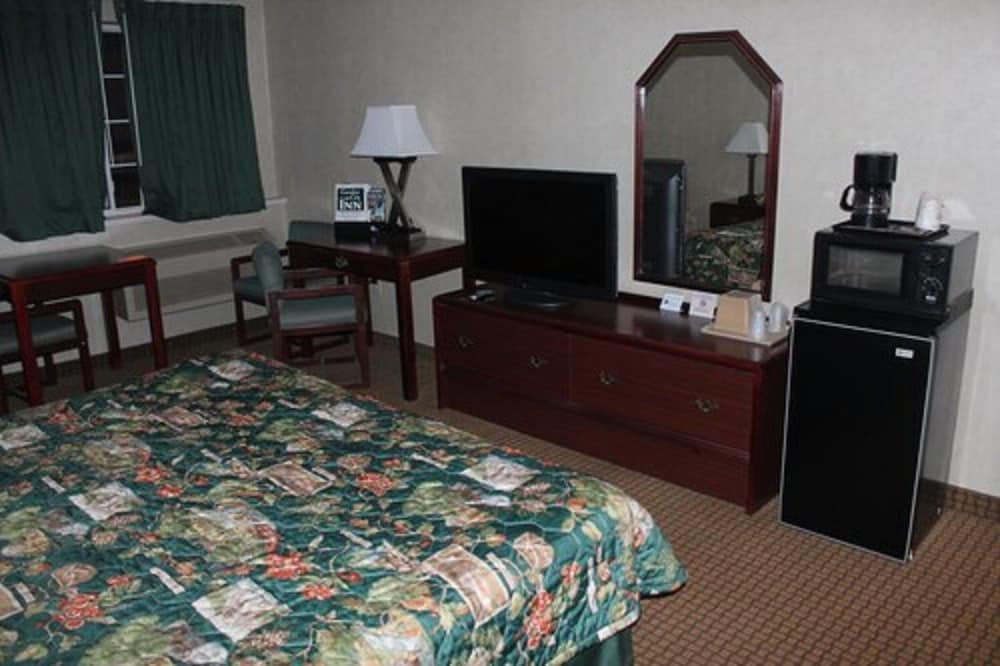 Garden City Inn - photo 6