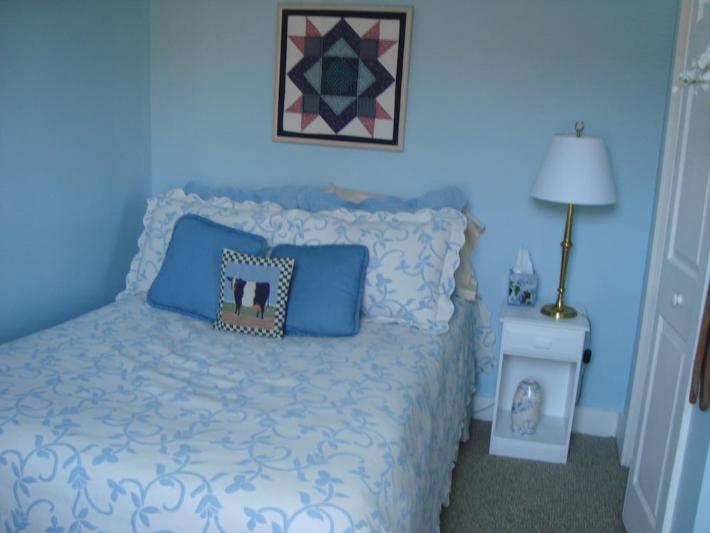 Bristol Suites - photo 14