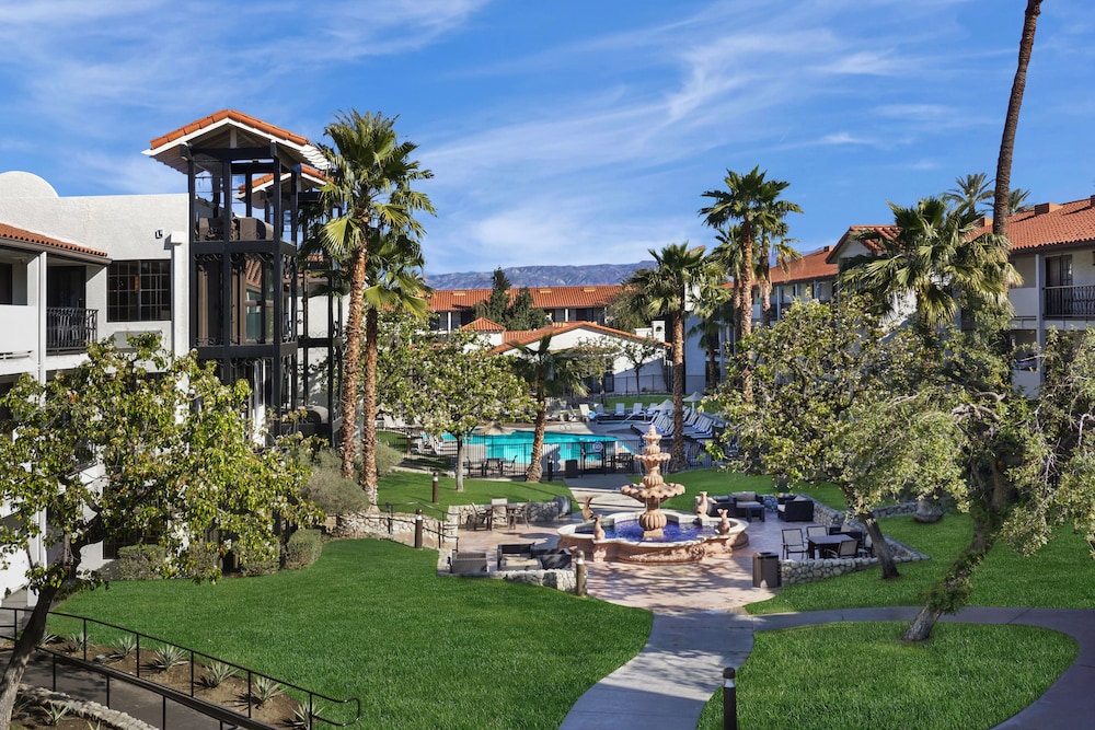 Embassy Suites by Hilton Palm Desert - photo 11