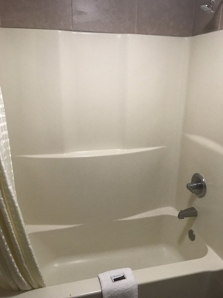Memphis Inn - photo 20