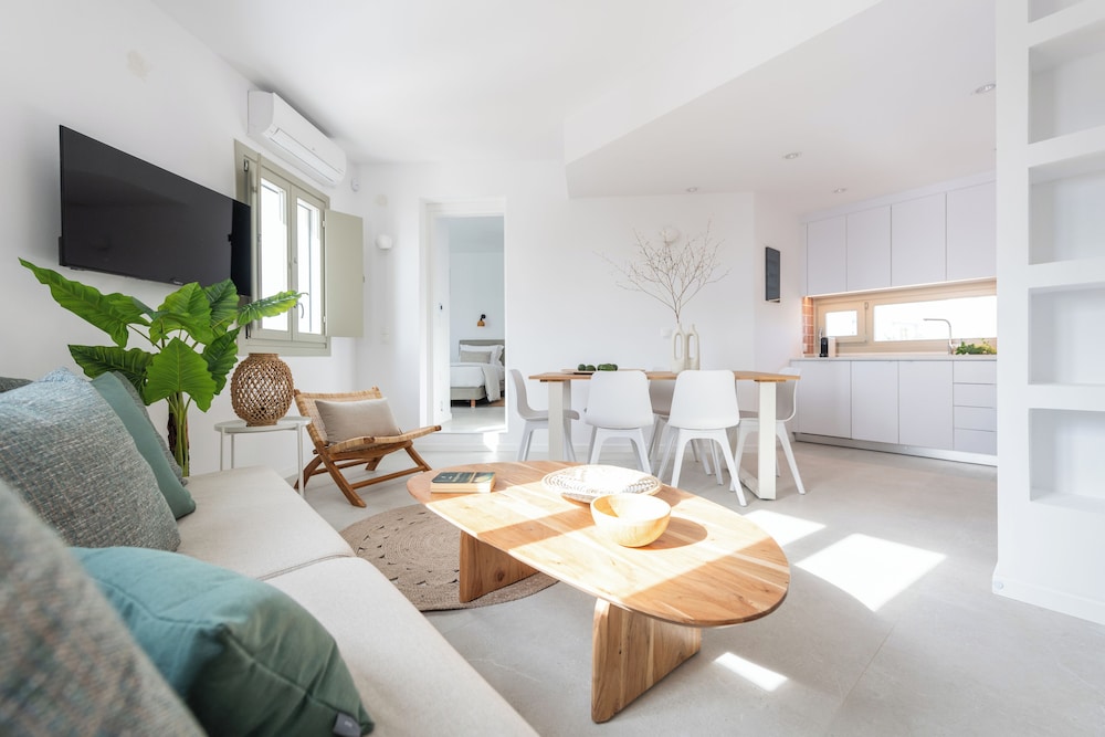 Triotissa Local Living Residences — 4-Star Luxury Hotel in Paros, Greece
