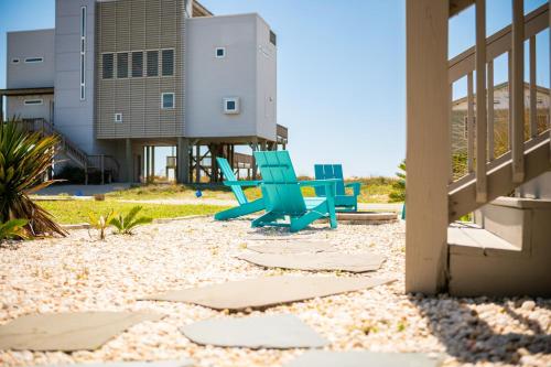 Conch West by Oak Island Accommodations - photo 21