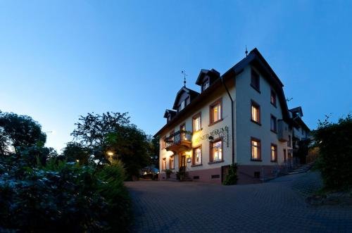 Hotel Restaurant Gruner Baum Merzhausen — Merzhausen
