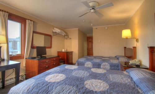 Cape Ann Motor Inn - photo 17