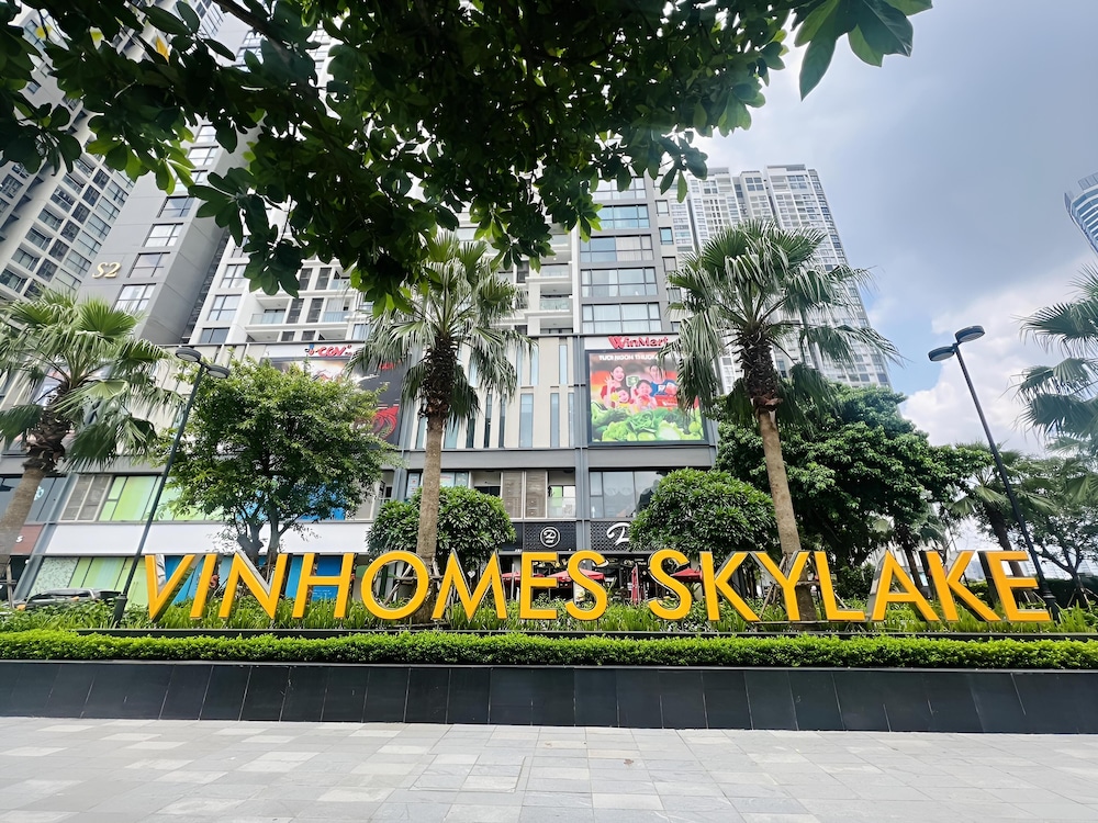 Vinhomes Skylake Ha Noi Gem Apartment Hanoi — 5-Star Luxury Hotel in Hanoi, Vietnam