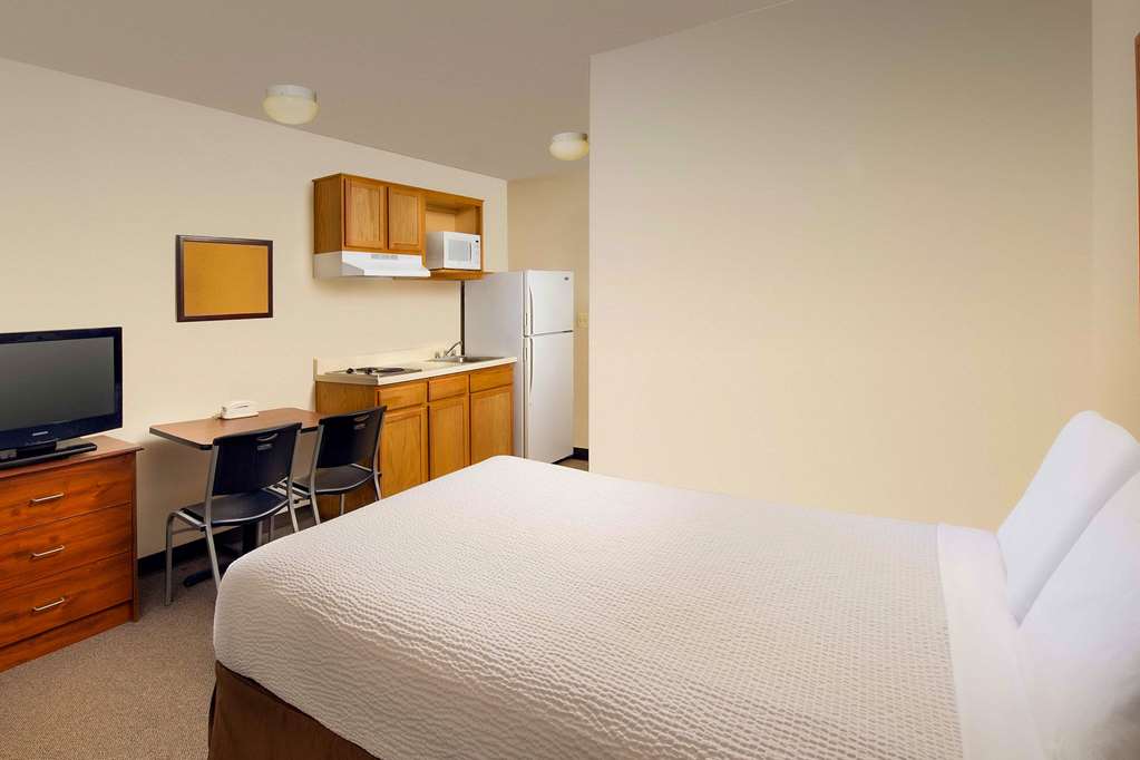 WoodSpring Suites Lincoln Northeast I 80 - photo 8