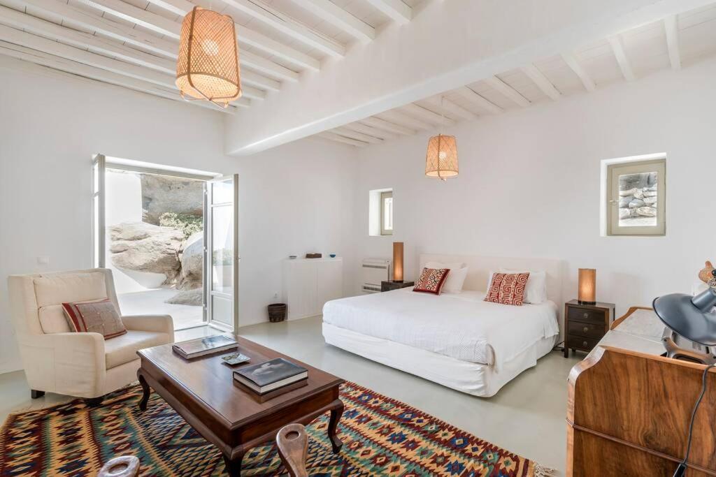 Villa Thalia 4 BDRM Mykonos Town in 200m MG Villas — 4-Star Luxury Hotel in Mykonos, Greece