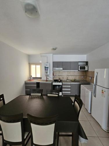 Apartamento Esquiu C — 4-Star Luxury Hotel in Villa Carlos Paz, Argentina