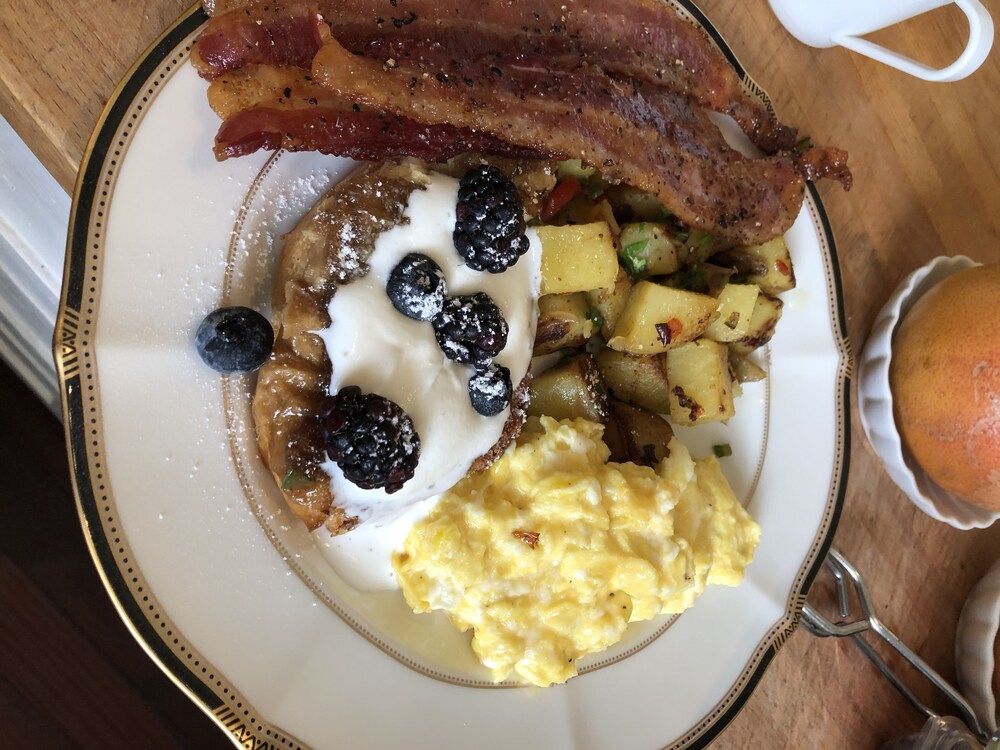 Avenue O Bed & Breakfast - photo 45