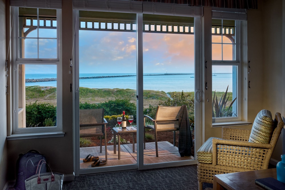 The Beach House Hotel Half Moon Bay - photo 15