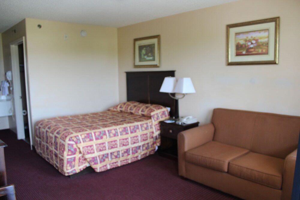 Carom Inn Denham Springs BatonRouge - photo 8