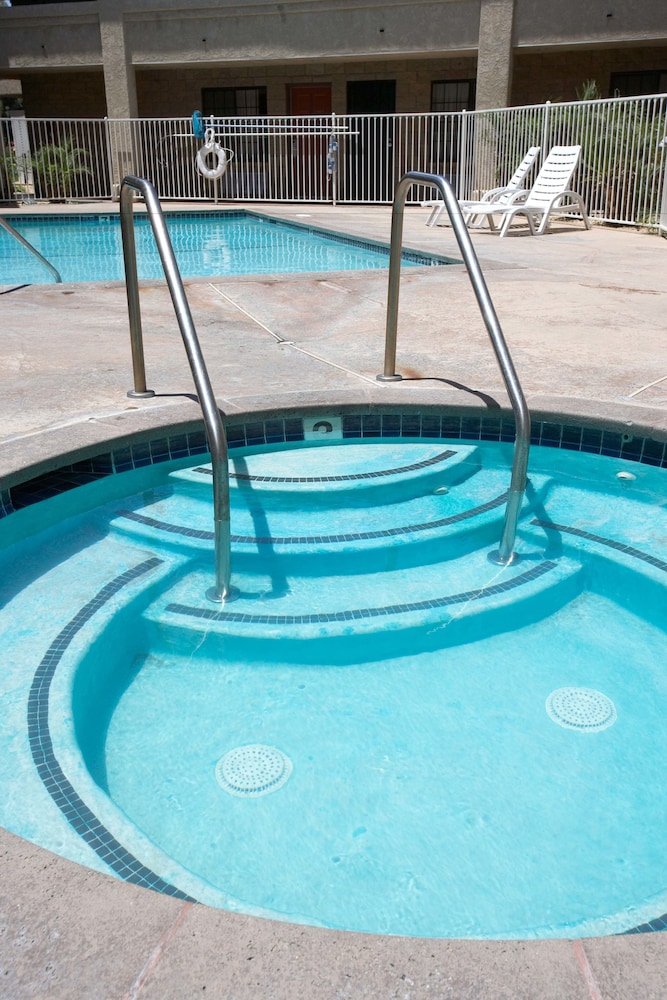 Premier Inns Thousand Oaks - photo 44