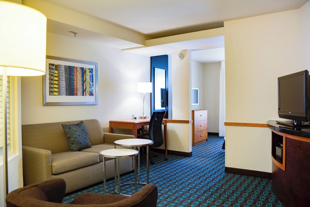 Fairfield by Marriott Titusville Kennedy Space Center - photo 16