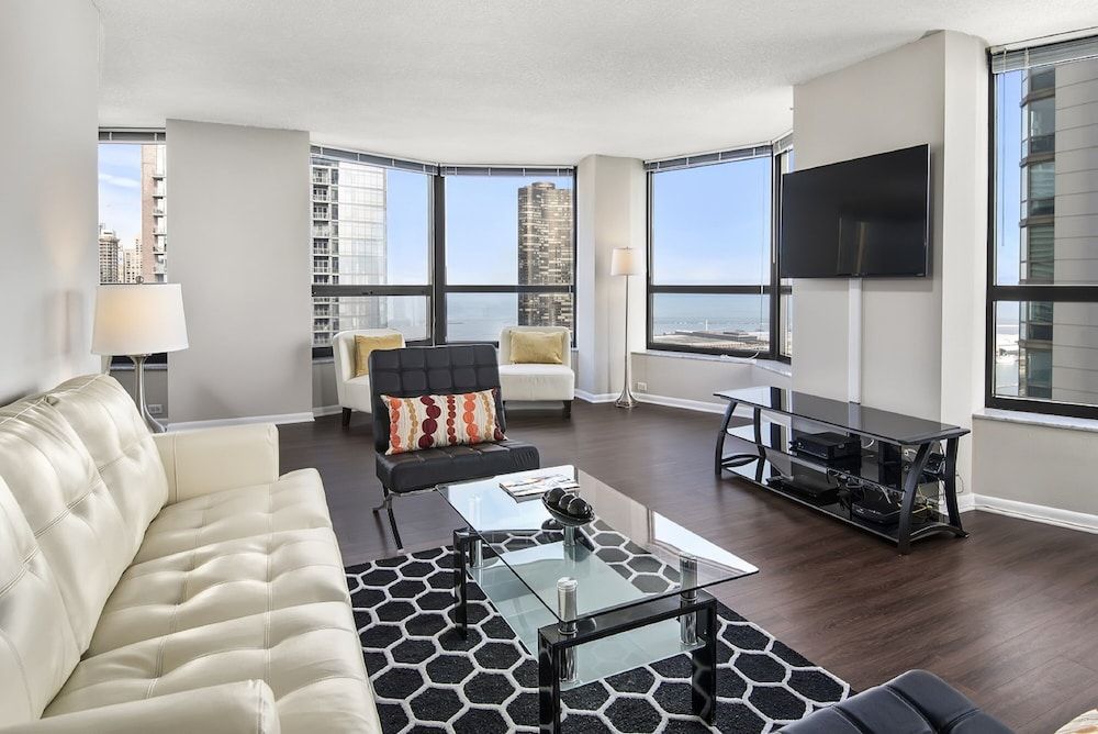 North Harbor Tower - photo 3