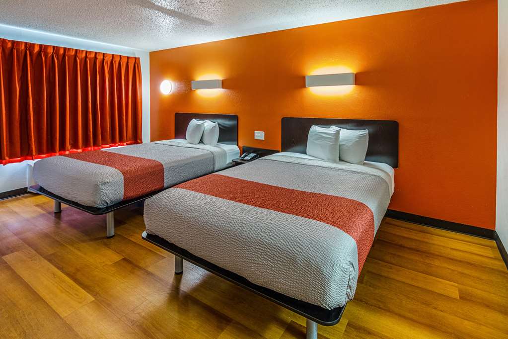 Motel 6 Waxahachie TX - photo 17