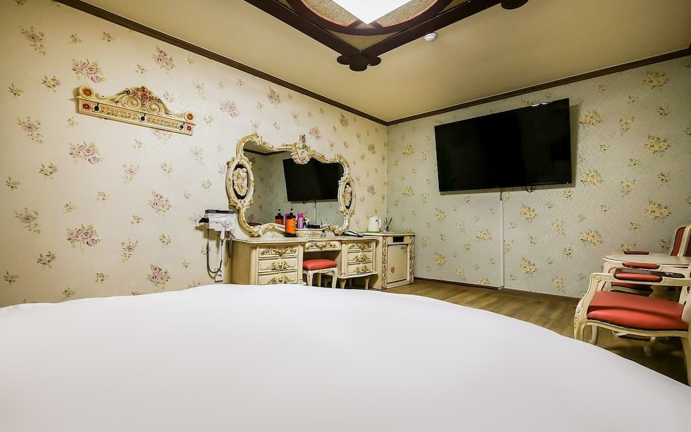 Cheongju Elgreen in Cheongju-Si, South Korea