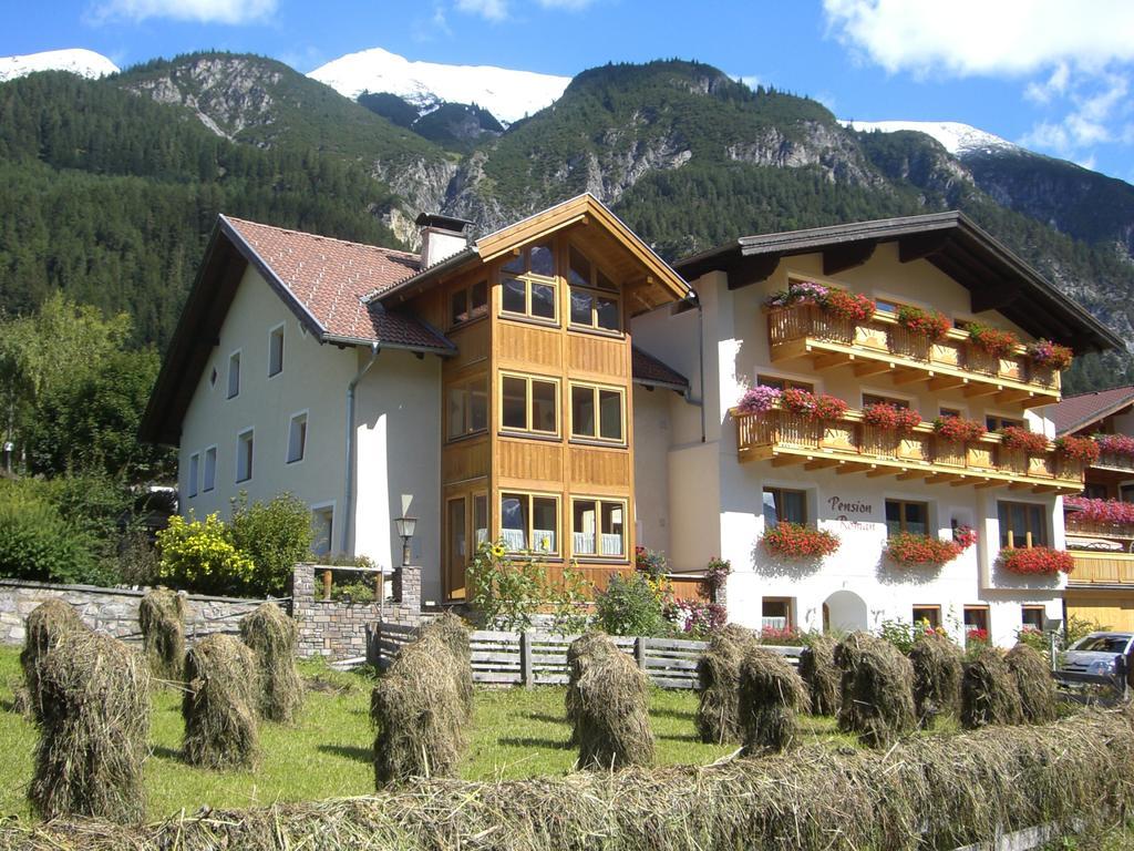 Haus St. Bernard — 4-Star Luxury Hotel in Pettneu, Austria