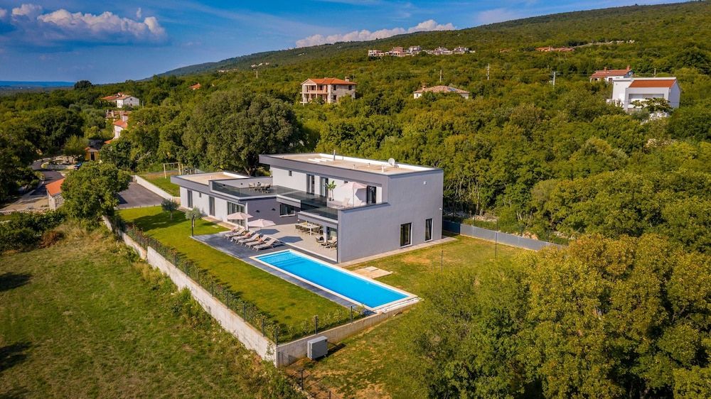 Villa Borealis — 4-Star Luxury Hotel in Rasa, Croatia