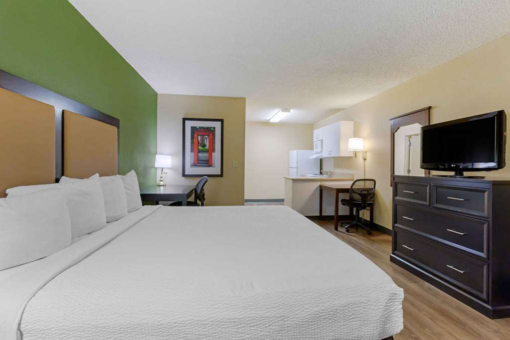 Extended Stay America Select Suites Phoenix Scottsdale North - photo 10