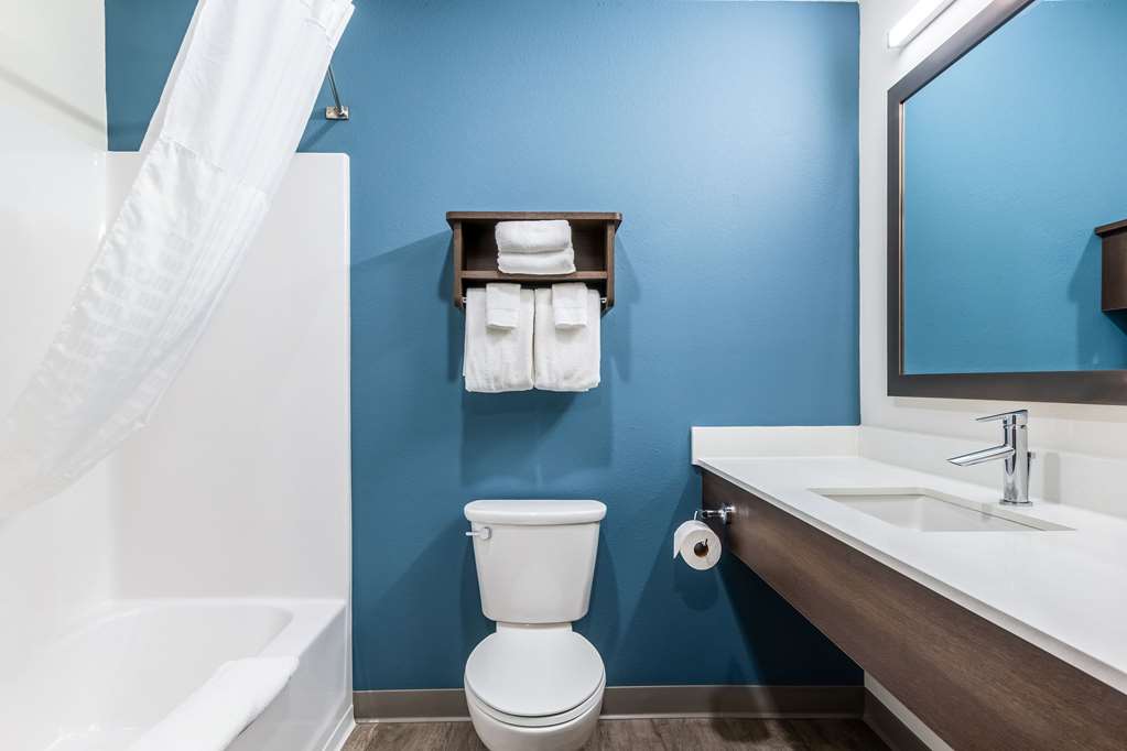 WoodSpring Suites Indianapolis Castleton - photo 22
