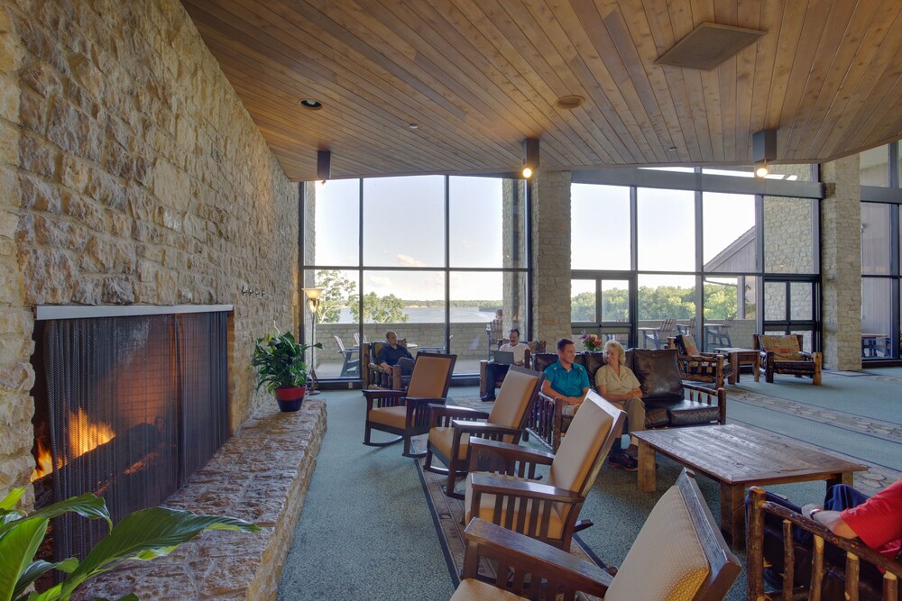 Deer Creek Lodge & Conference Center - photo 3