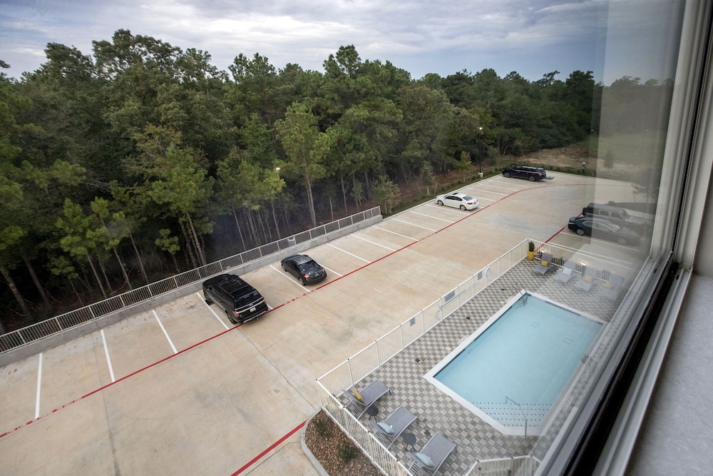 TownePlace Suites by Marriott Conroe - photo 24