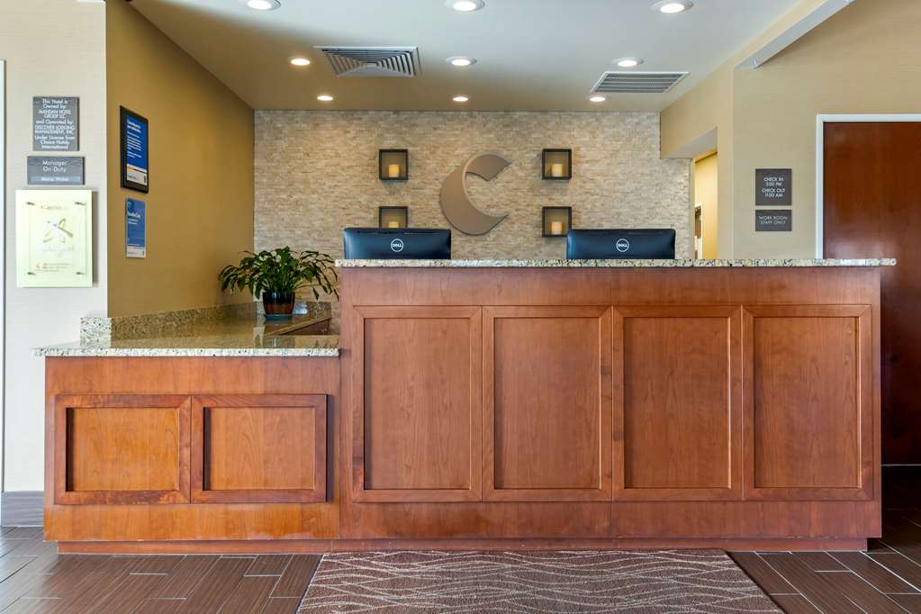Comfort Inn & Suites Mandan Bismarck - photo 3