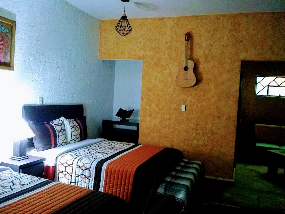 Hotel La Escondida — Tepotzotlan — photo 2