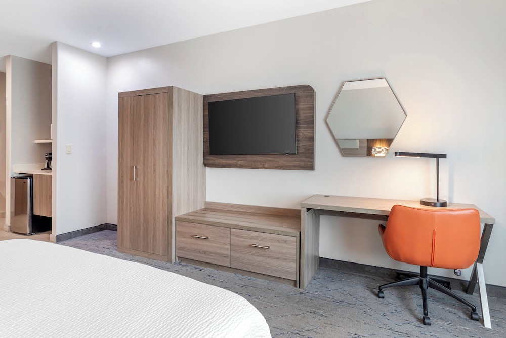Holiday Inn Express & Suites Alice by IHG - photo 15