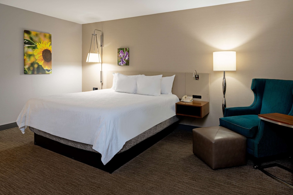 Hilton Garden Inn Folsom - photo 15