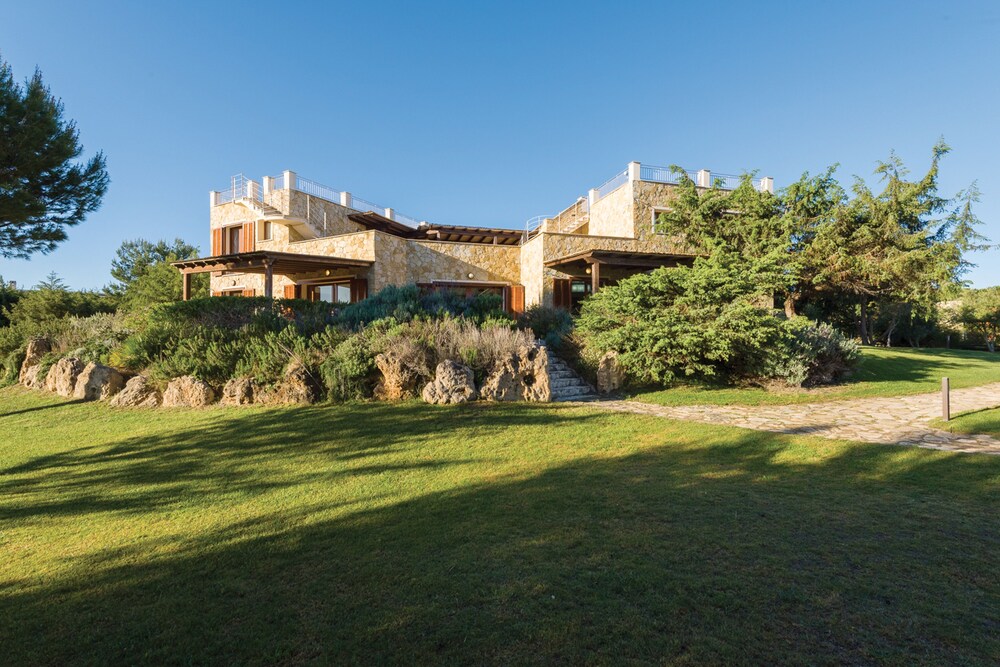 Is Arenas Private Golf Foresterie Only For Golfers — Narbolia