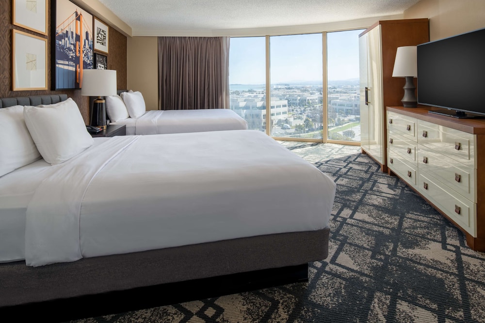 Embassy Suites by Hilton San Francisco Airport Oyster Point - photo 7