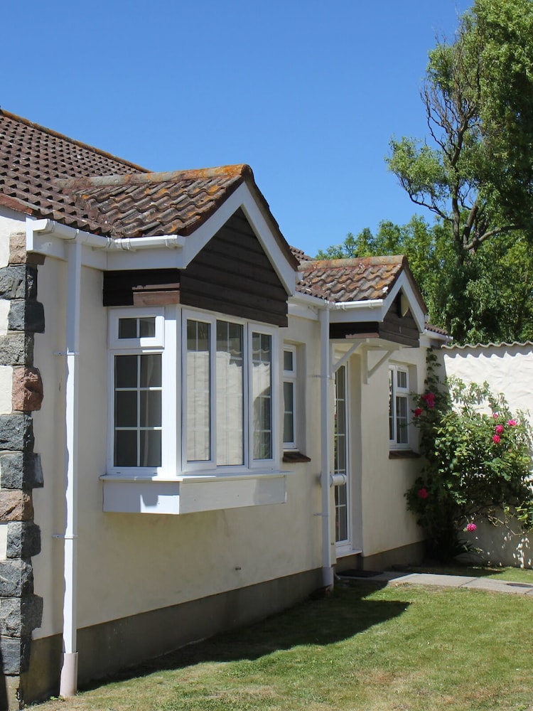 Briquet Cottages Guernseychannel Islands in Saint Saviour, United Kingdom