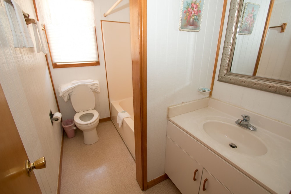 Outer Banks Motel - photo 181
