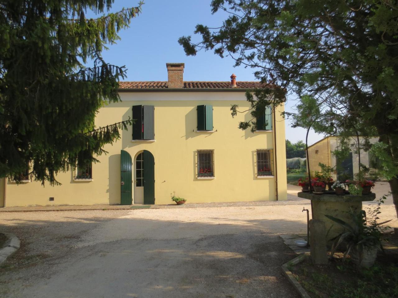 Borgo Tarapino Campagna in Ferrara, Italy