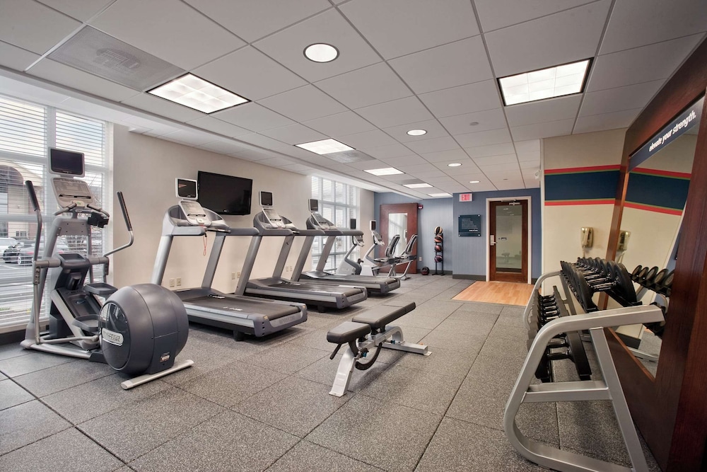Hampton Inn & Suites Providence Warwick Airport - photo 33
