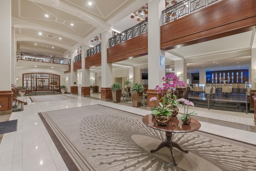 Capital Hilton - photo 3