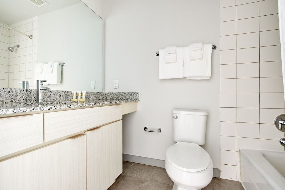 Sonder at 549 Peachtree - photo 7