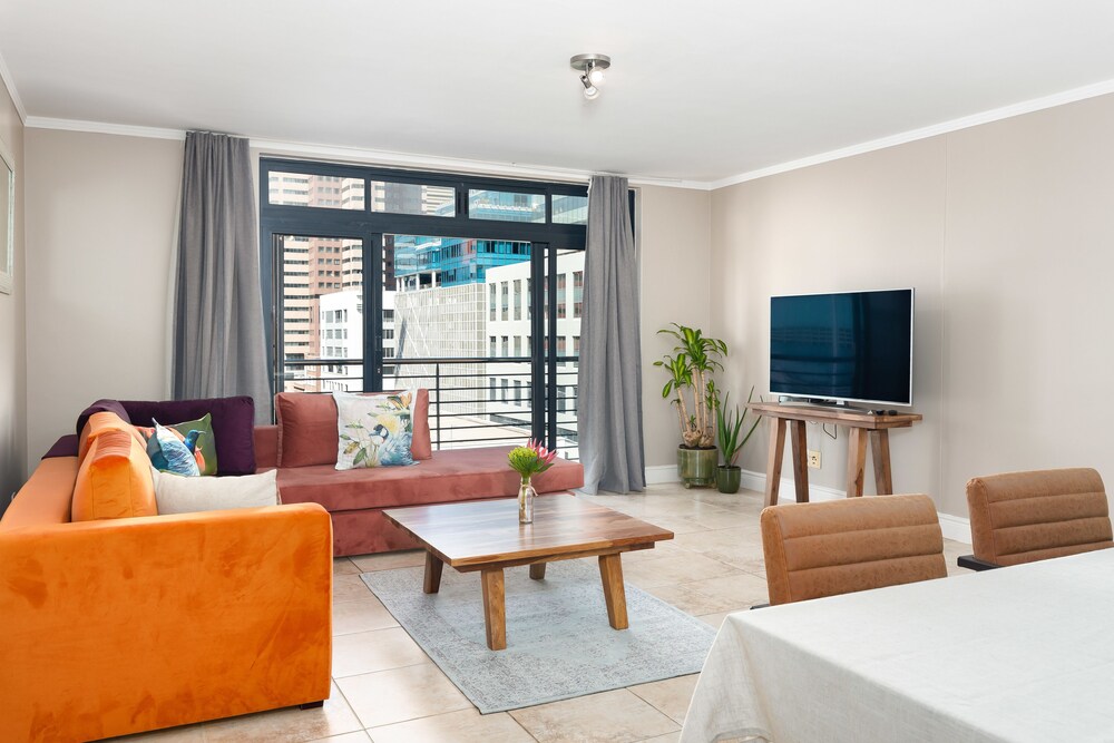 Quayside 601 — 4-Star Luxury Hotel in Cape Town, South Africa