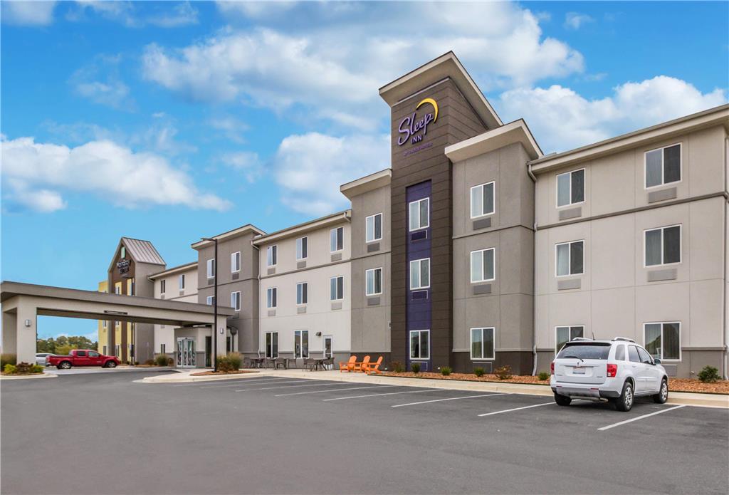 Sleep Inn at Discovery Park of America - photo 4