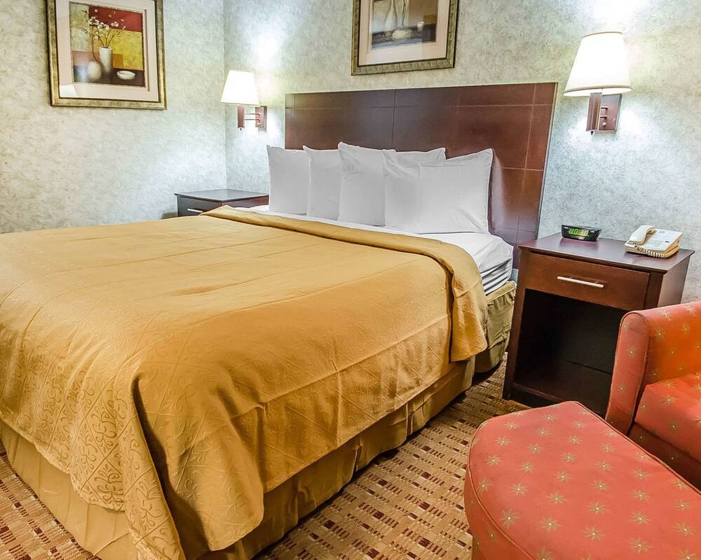 Quality Inn Franklin South - photo 13