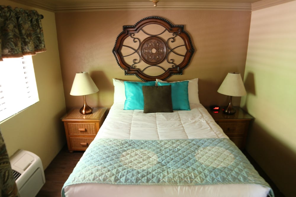 Oak Creek Terrace Resort - photo 20