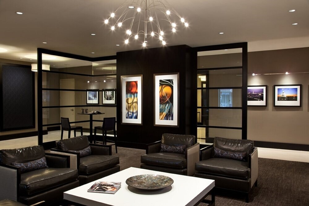 Meridian at Pentagon City by Global Luxury Suites - photo 5