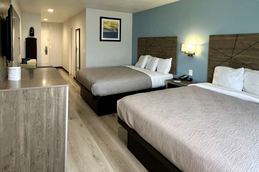 Quality Inn Tracy I 205 - photo 15