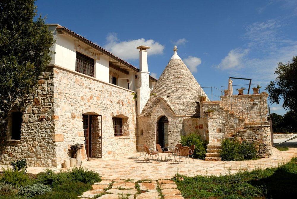 Masseria Iazzo Scagno — 4-Star Luxury Hotel in Martina Franca, Italy