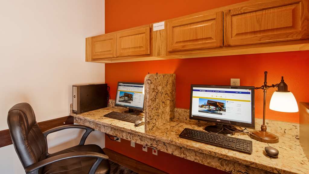 Best Western Sheridan Center - photo 32