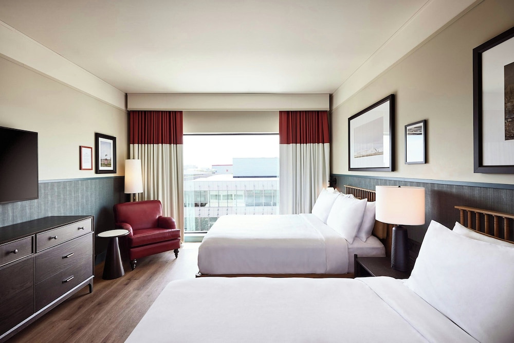 The Scarlet Lincoln a Tribute Portfolio Hotel - photo 16