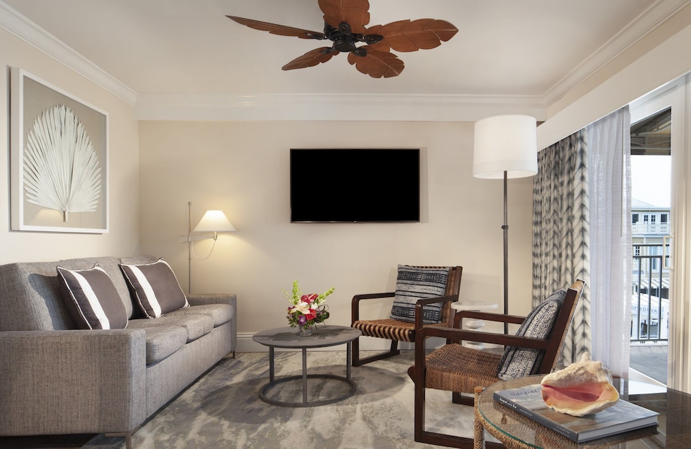 Pier House Resort & Spa - photo 34
