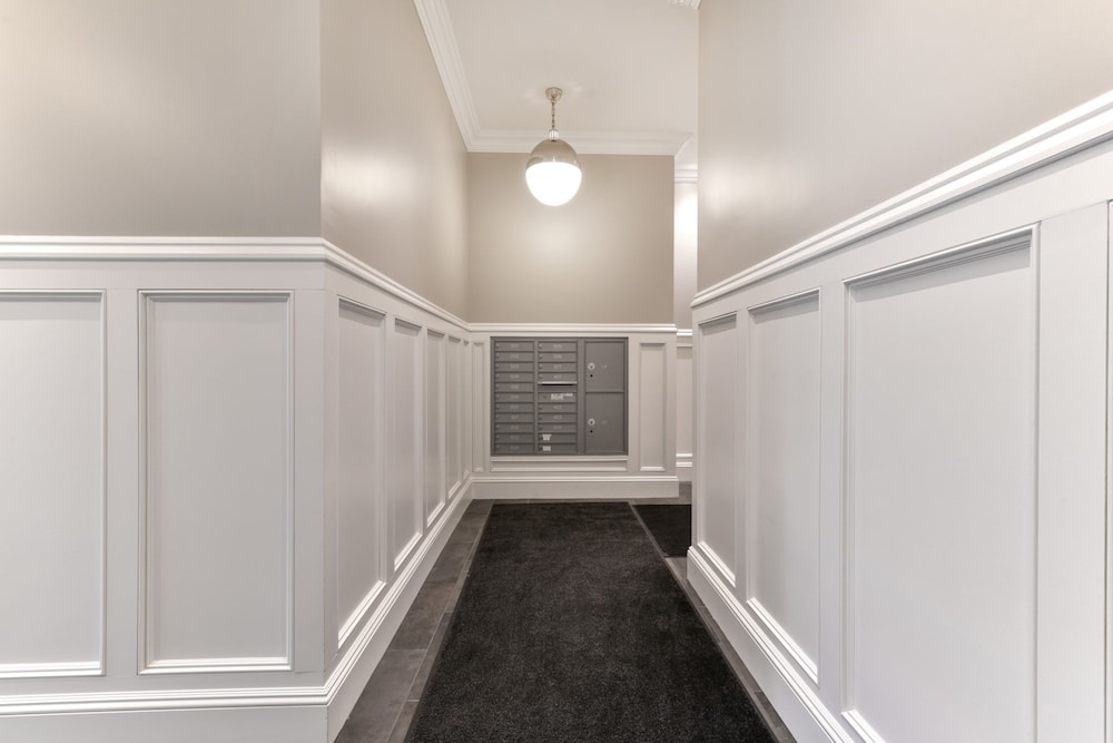Global Luxury Suites at South Boston - photo 24